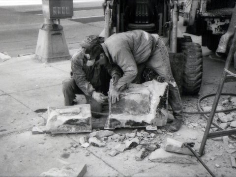 Image of 1996_10xx_removal_omaha_branch_old_building_cornerstone_time_capsule_contents