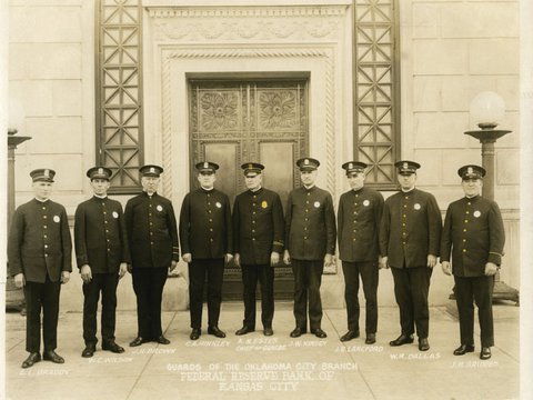 Image of 1OKC Police Guard 02 1924.jpg