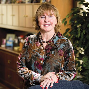 Dana executive chair online