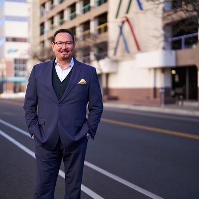 Del Esparza, Chair of the Branch Board Profile Picture