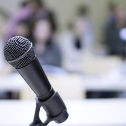 Newsroom mic
