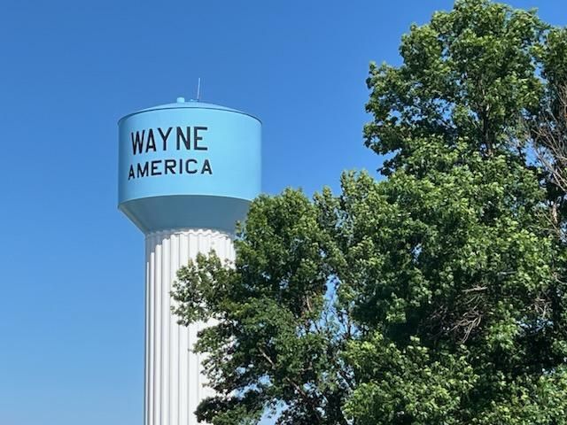 Image of the Wayne water tower in Nebraska.