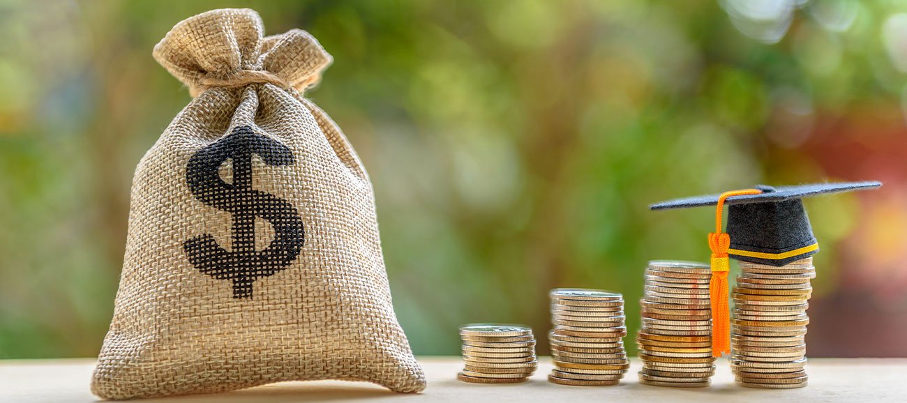 The Rise and Fall of College Tuition Inflation - Federal Reserve Bank ...