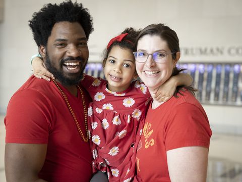 Kansas City Fed employees brought family members to the Bank to see the parade.