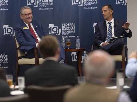 Image of ten_omaha_branch_forum_jeffschmid_natekauffman_101525
